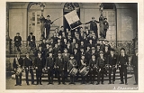 Remiremont ~ Classe 1922 de la Ville de Remiremont devant l'Hôtel de Ville